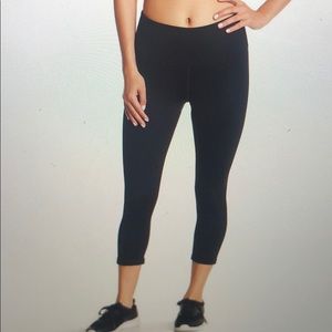 Zella live in crop work out leggings